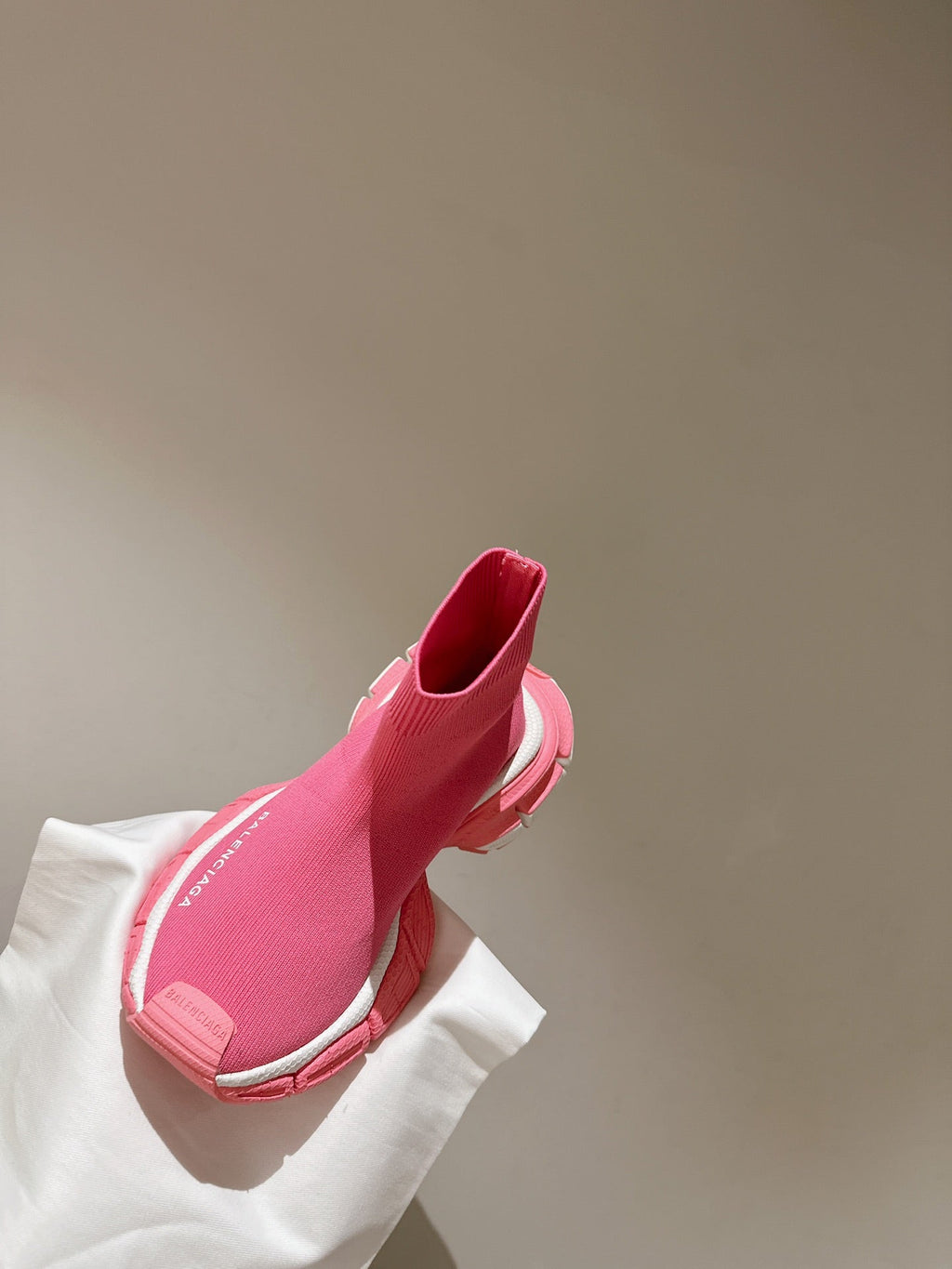 BALENCIAGA 25S SPEED TRAINER SNEAKERS 55 MM IN PINK KNIT