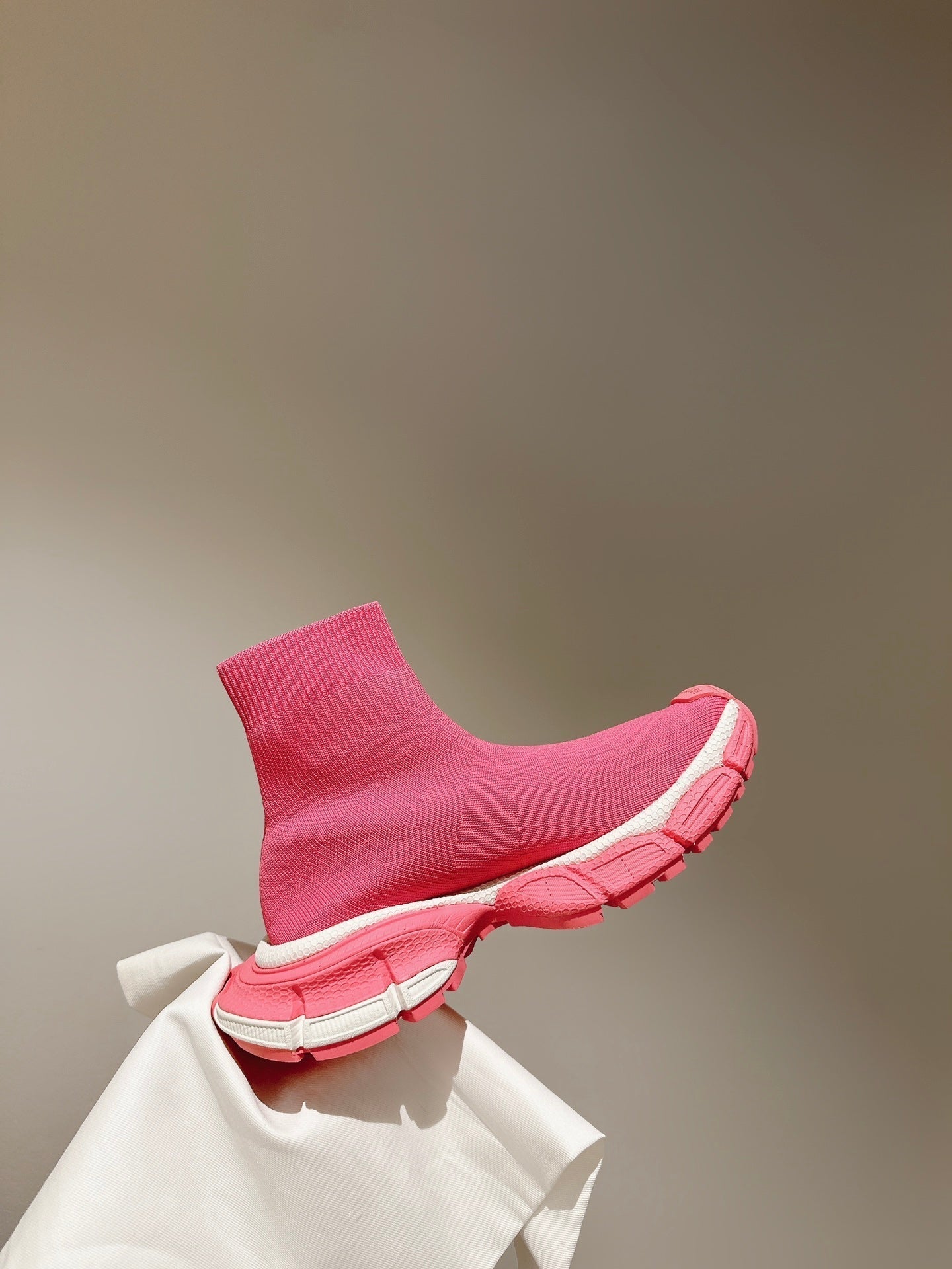BALENCIAGA 25S SPEED TRAINER SNEAKERS 55 MM IN PINK KNIT