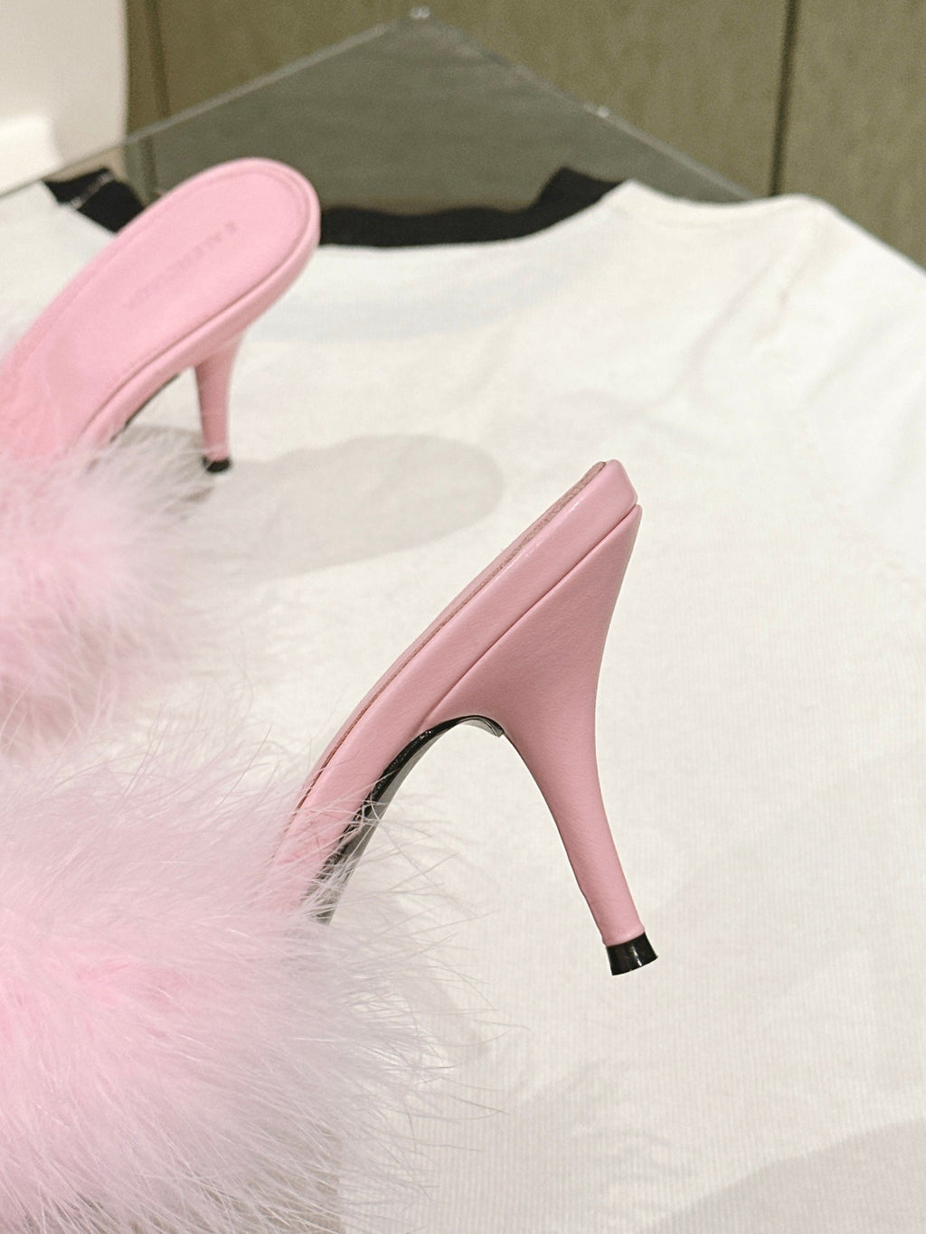 BALENCIAGA 25S HIGH-HEELED SANDALS 85 MM IN PINK FAUX FUR AND PU