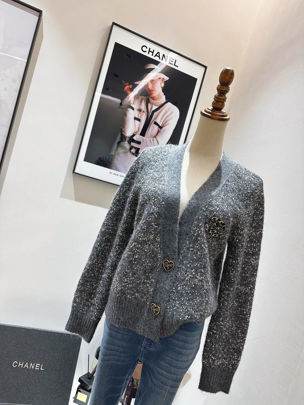 CHANEL 25S KNITTED CARDIGAN 272