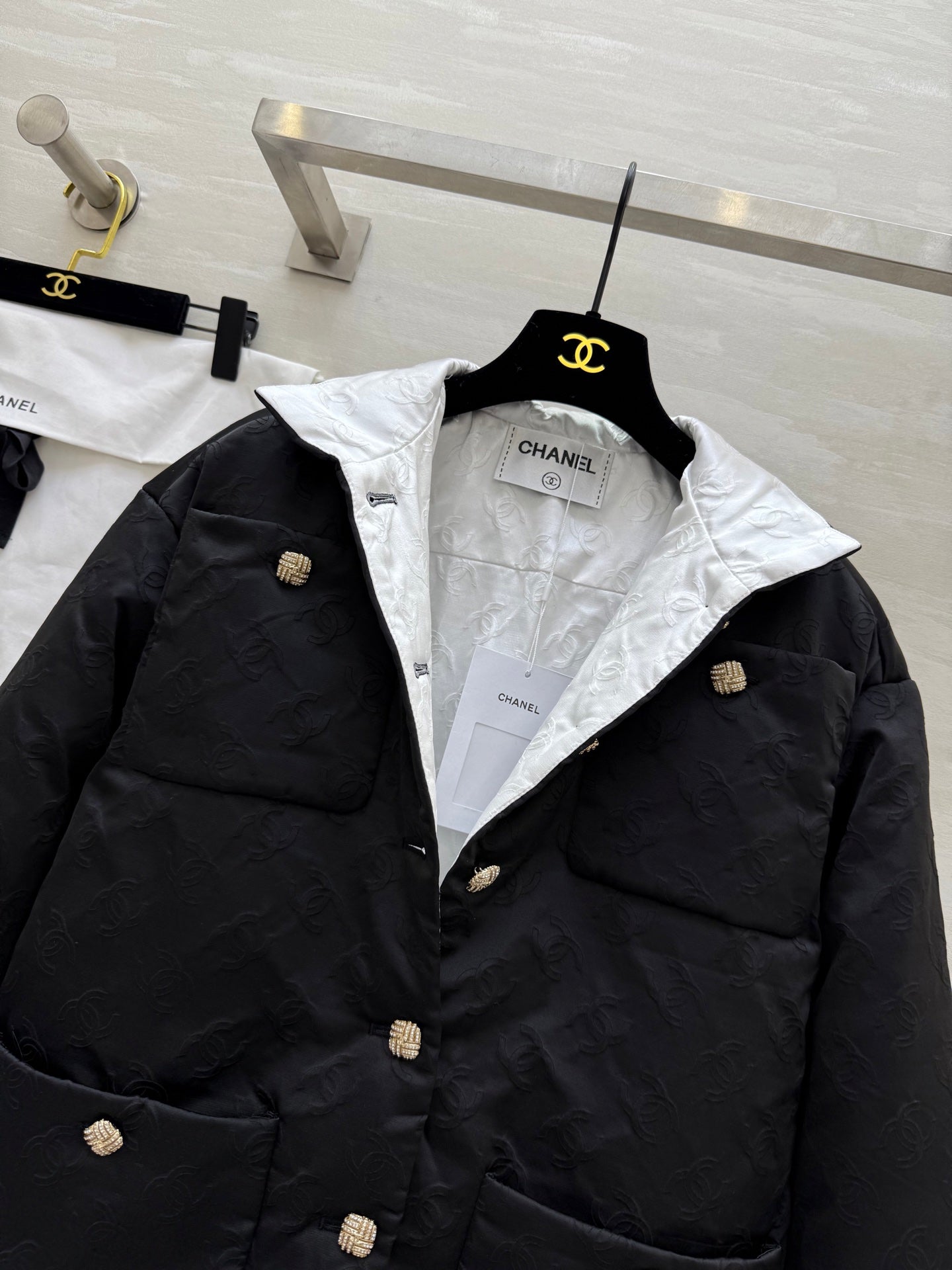 CHANEL 25S COAT STYLE 179