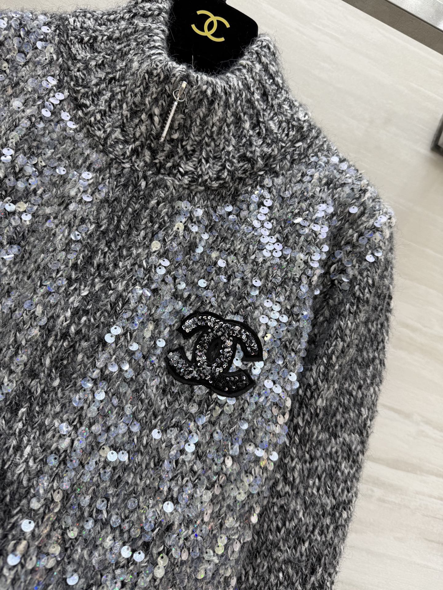 CHANEL 25S HERRINGBONE KNIT JACKET 270