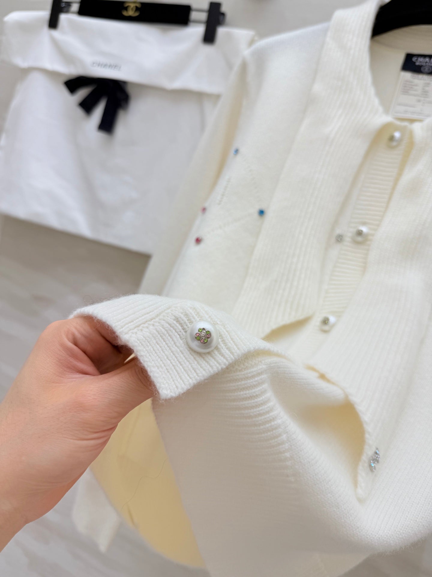 CHANEL 25S CASHMERE SWEATER 271