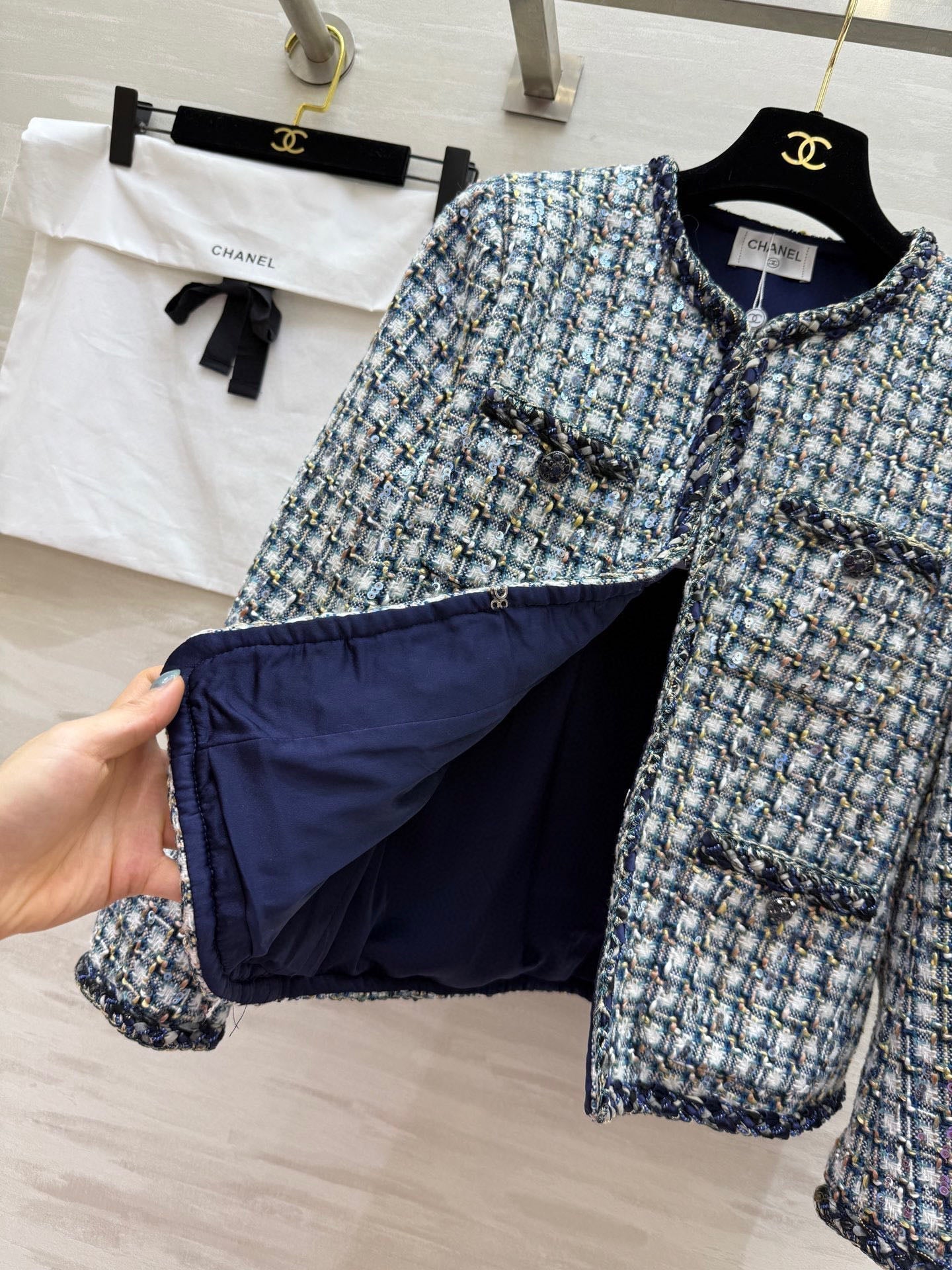 CHANEL 25S TWEED JACKET 266
