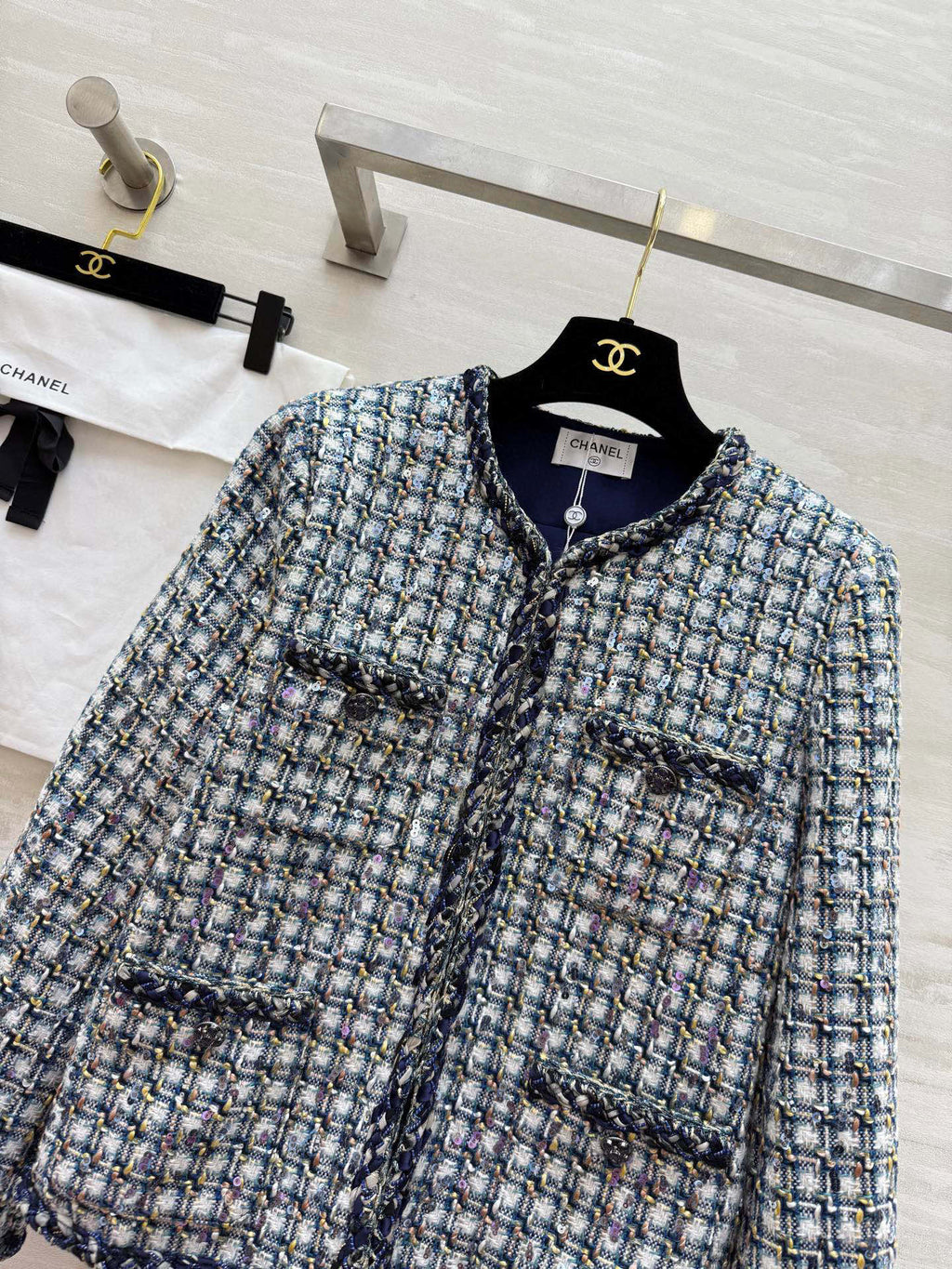 CHANEL 25S TWEED JACKET 266