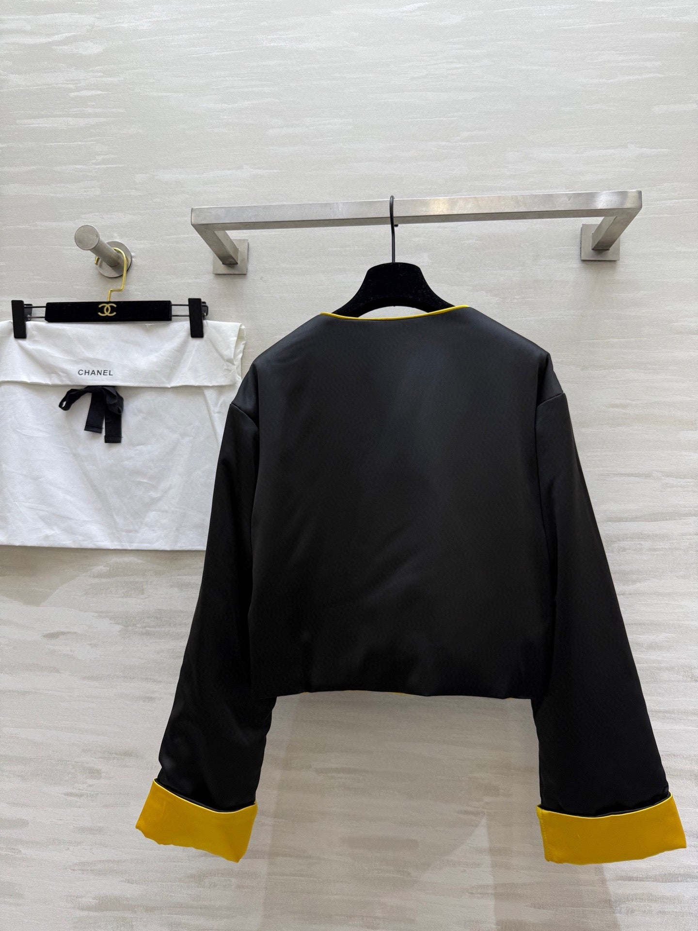 CHANEL 25S JACKET 484