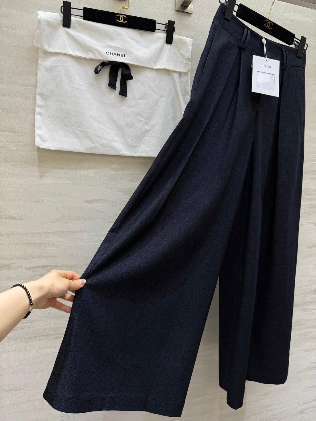 CHANEL 25S WIDE-LEG STRAIGHT PANTS 636