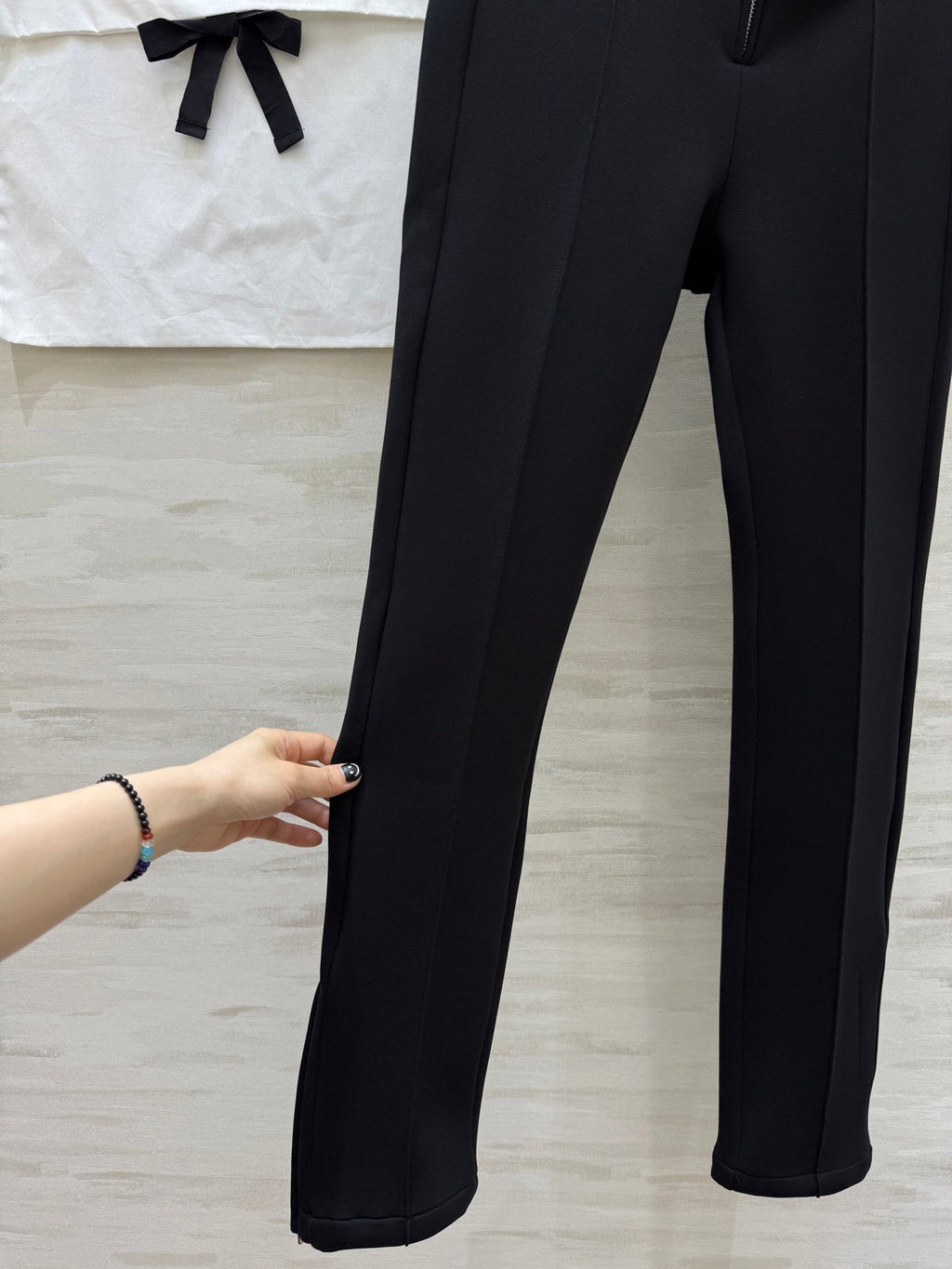 CHANEL 26S SLIM-FIT SWEATPANTS 744
