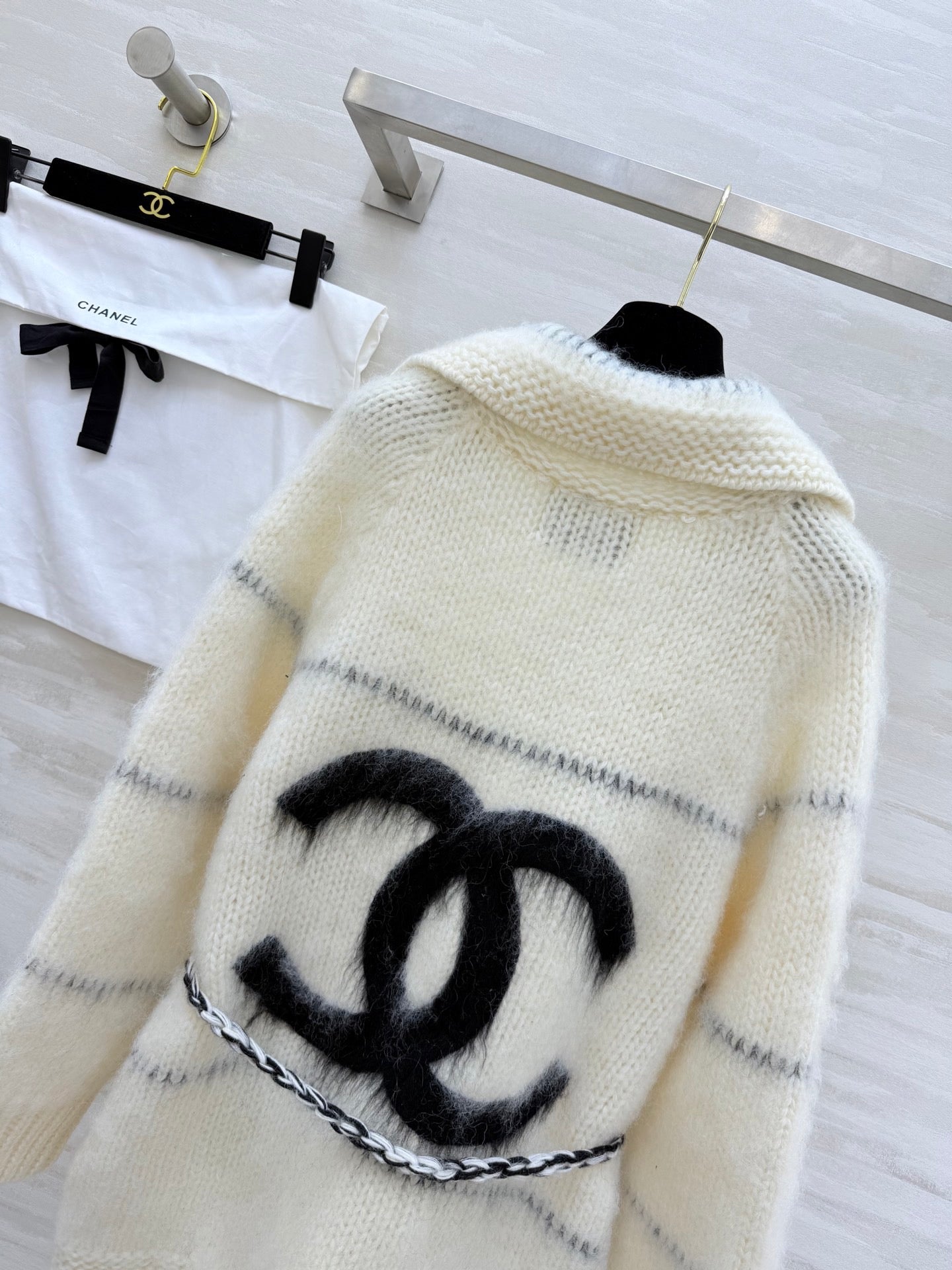 CHANEL 26S SHEARLING JACKET 743