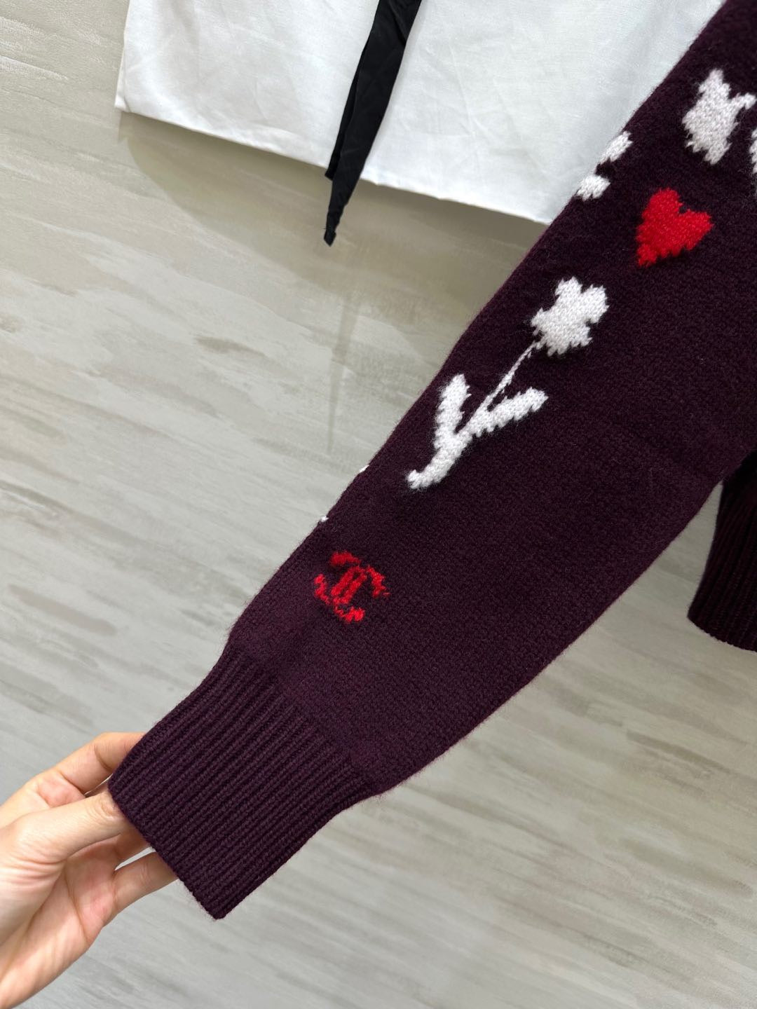 CHANEL 26S TURTLENECK SWEATER 678