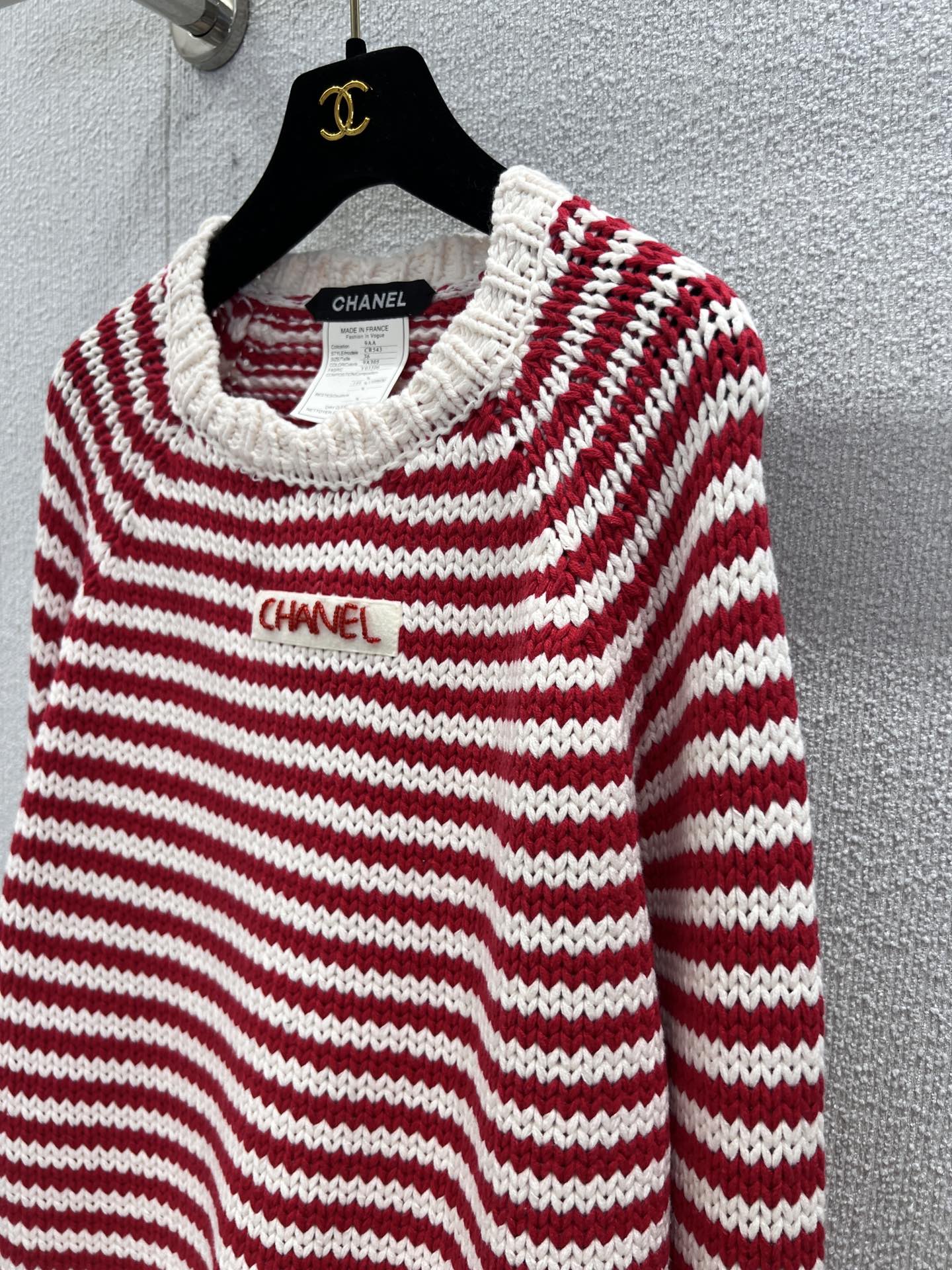 CHANEL 25S CASHMERE SWEATER 232461
