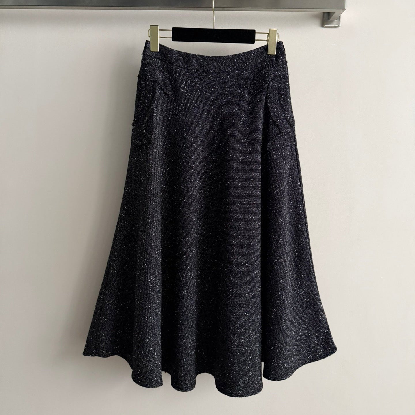 CHANEL 26S TWEED MIDI SKIRT 717
