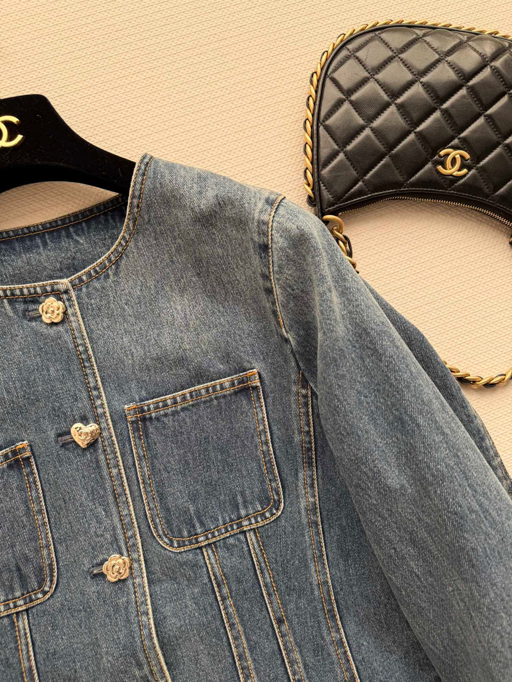 CHANEL 26S DENIM JACKET 713