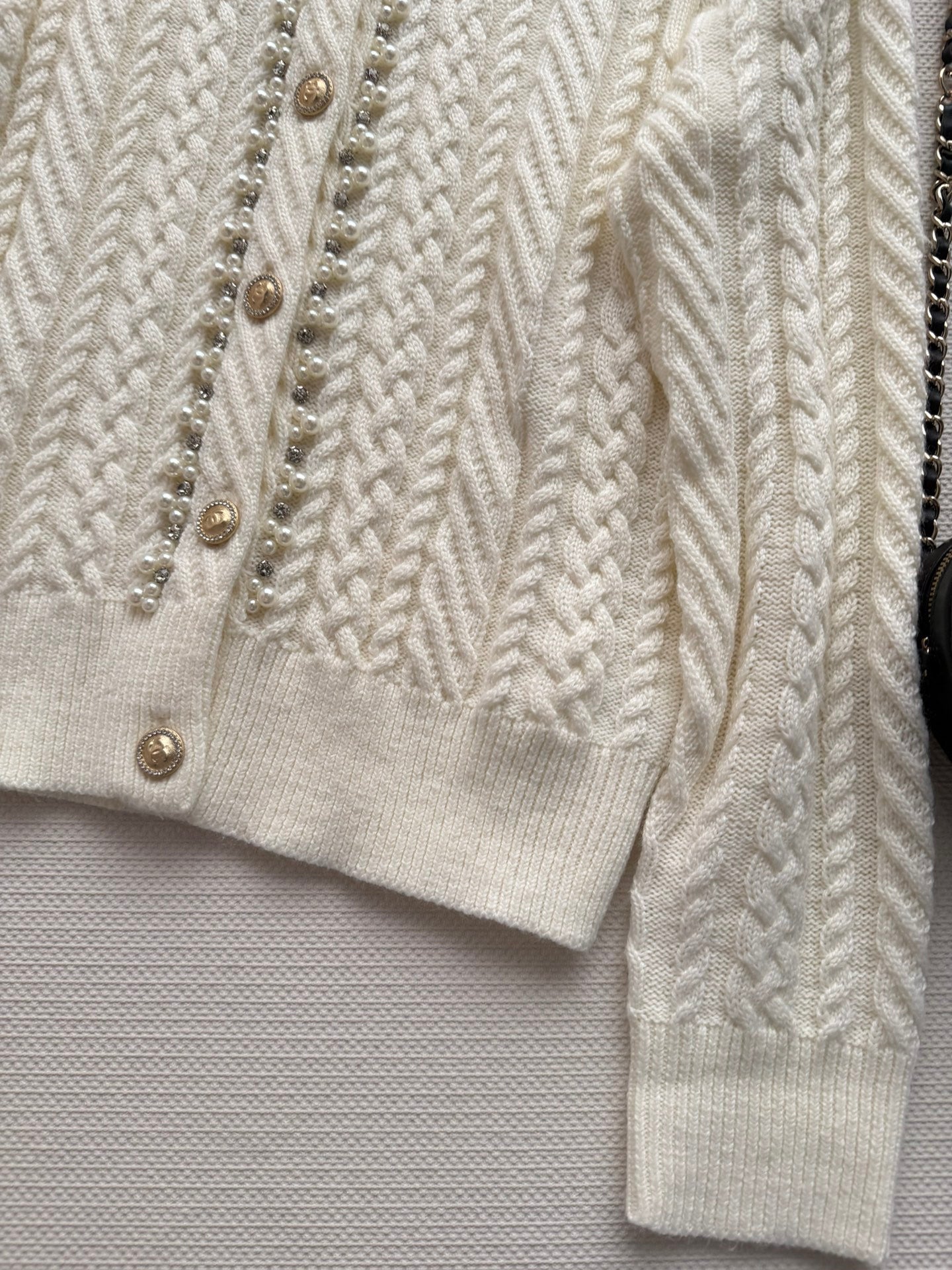 CHANEL 26S KNITTED CARDIGAN 721