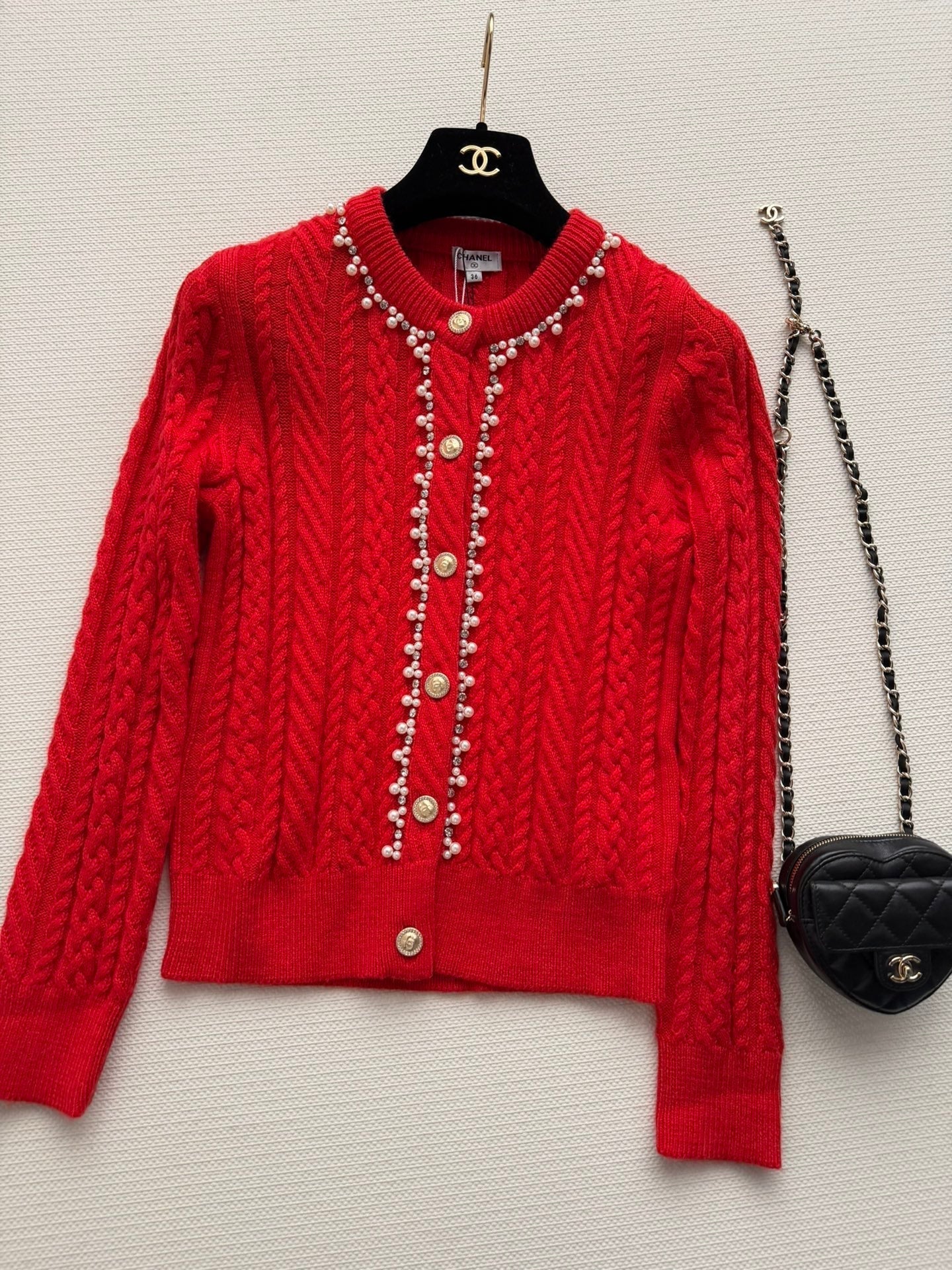 CHANEL 26S KNITTED CARDIGAN 720