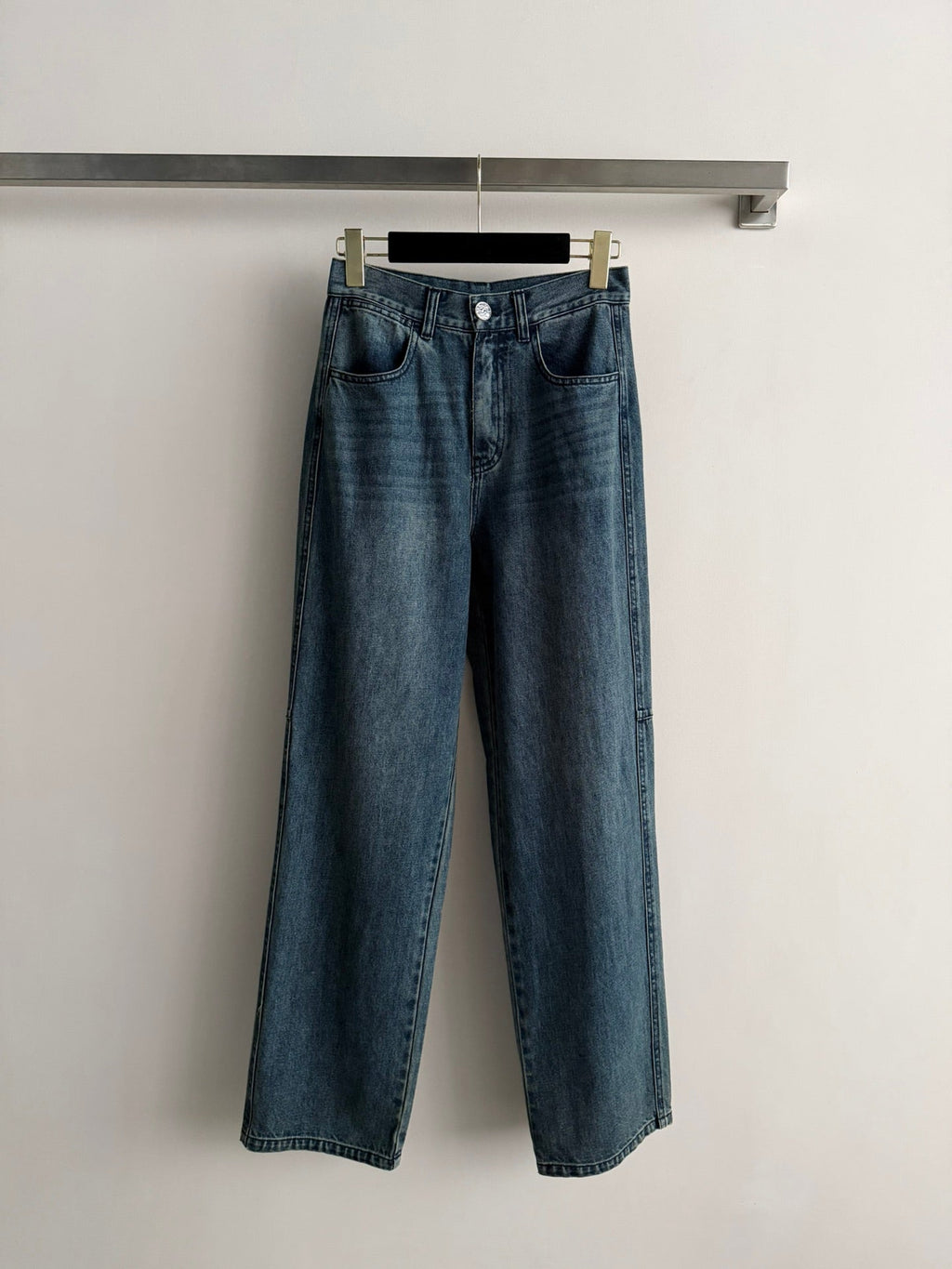 CHANEL 26S JEANS 690