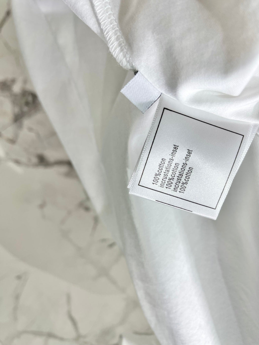 CHANEL 26S SHORT-SLEEVE T-SHIRT 831