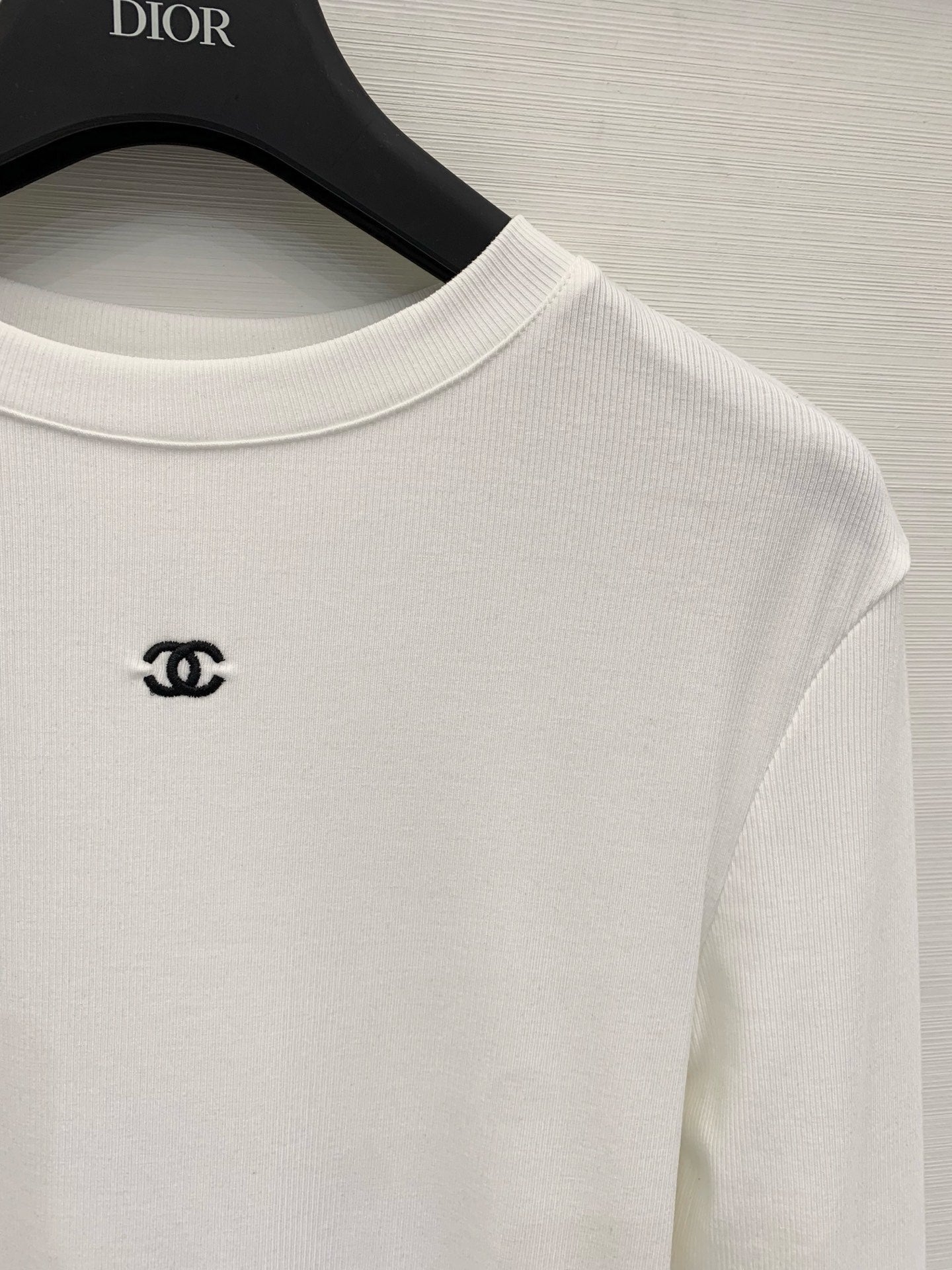 CHANEL 25S CREW NECK T-SHIRT 292
