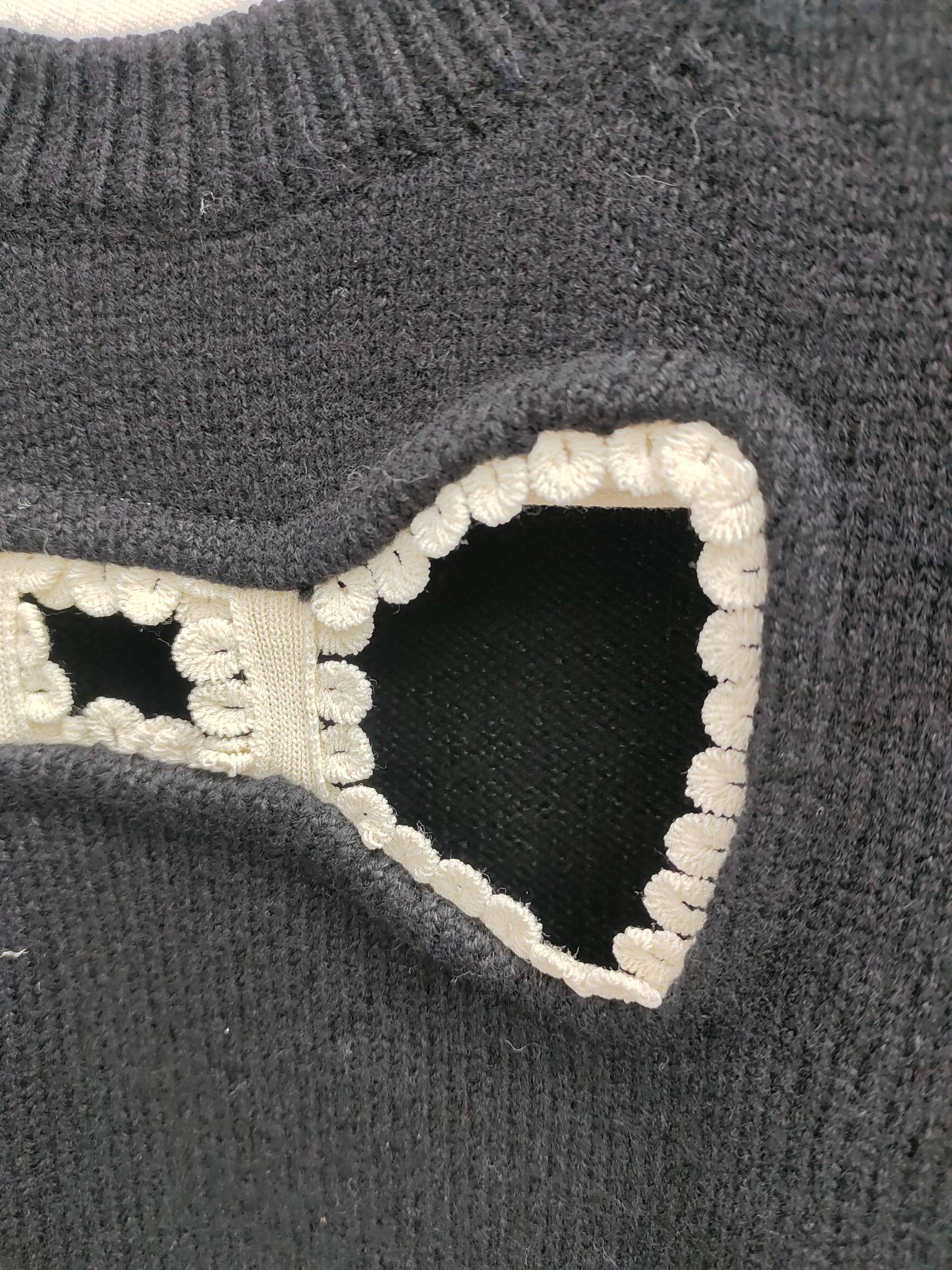 CHANEL 25S SWEATER 488