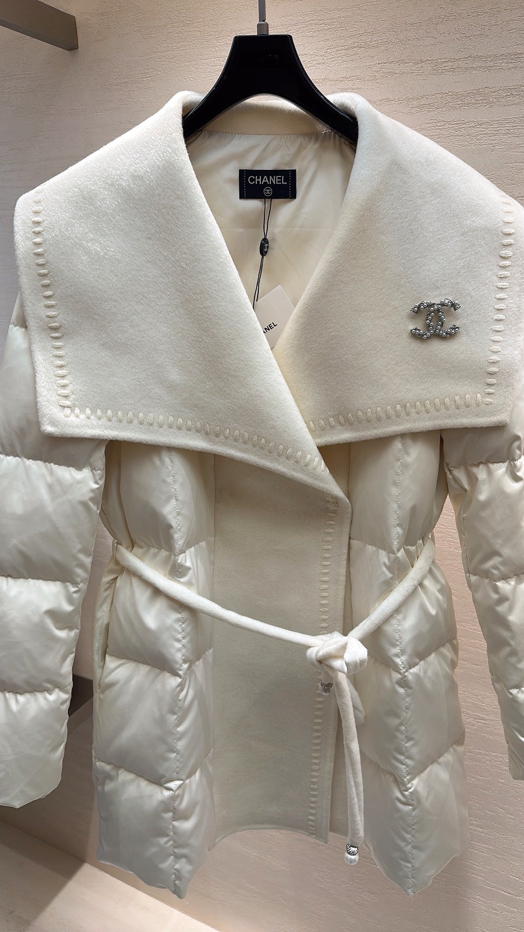 CHANEL 25S REGULAR FIT LONG DOWN JACKET 575