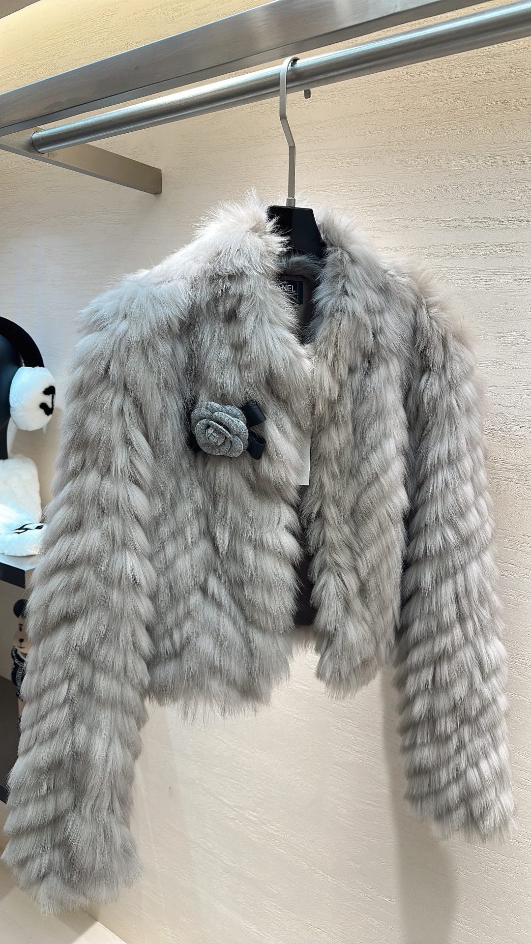 CHANEL 26S SHORT FOX FUR JACKET 808