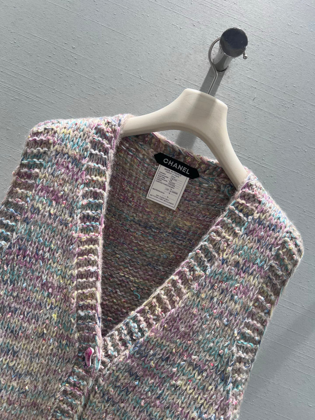CHANEL 25S WOOL VEST 298