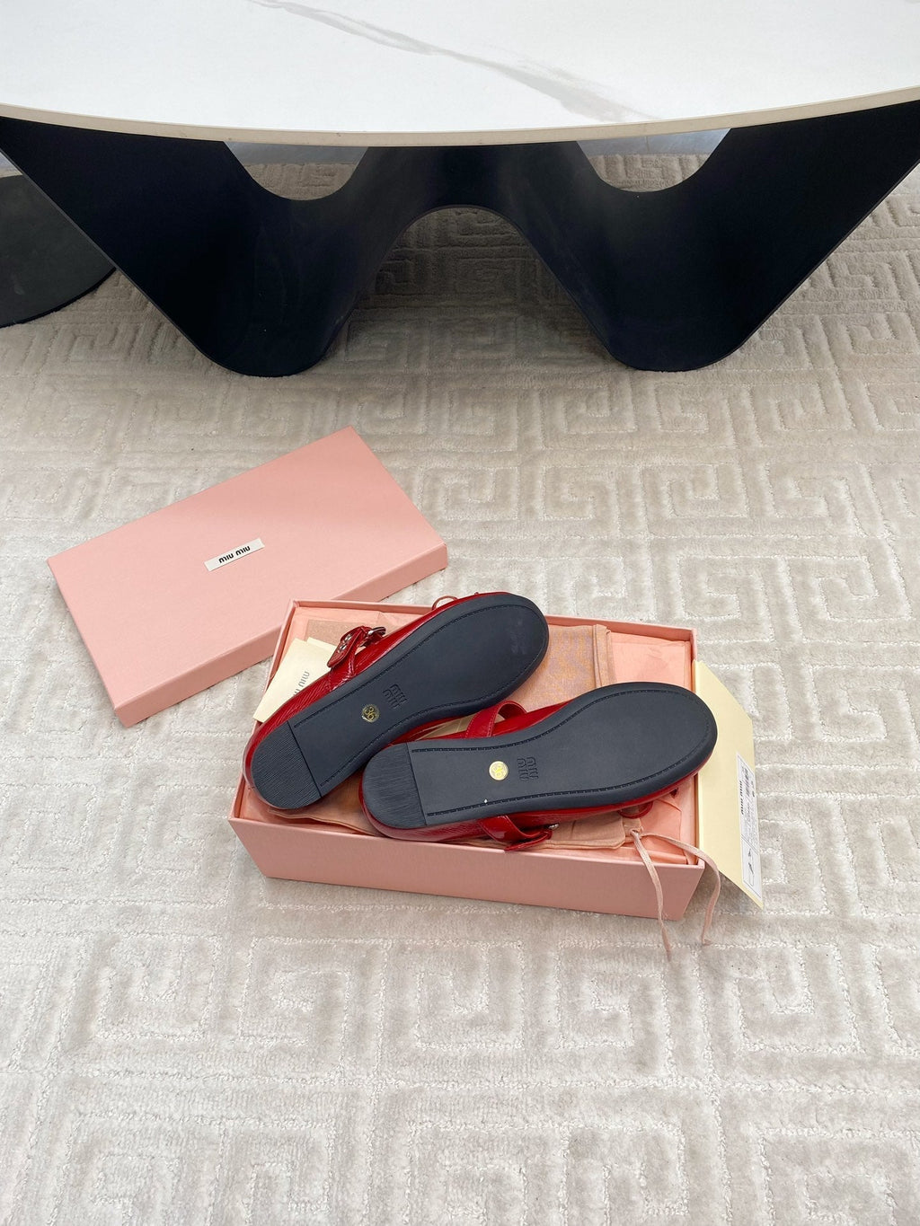 BOW MARY JANE FLAT IN RED NAPLAK LAMBSKIN