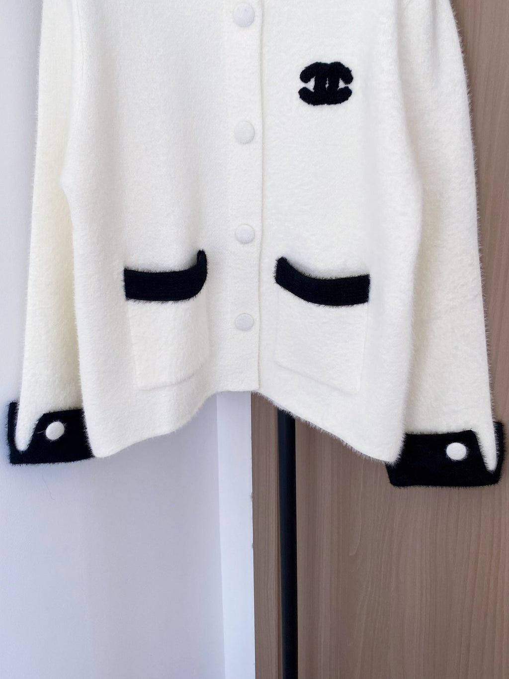CHANEL 25S CARDIGAN 538