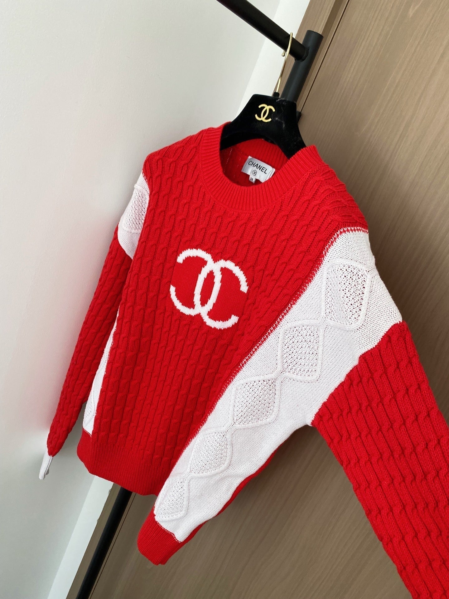 CHANEL 25S SWEATER 542