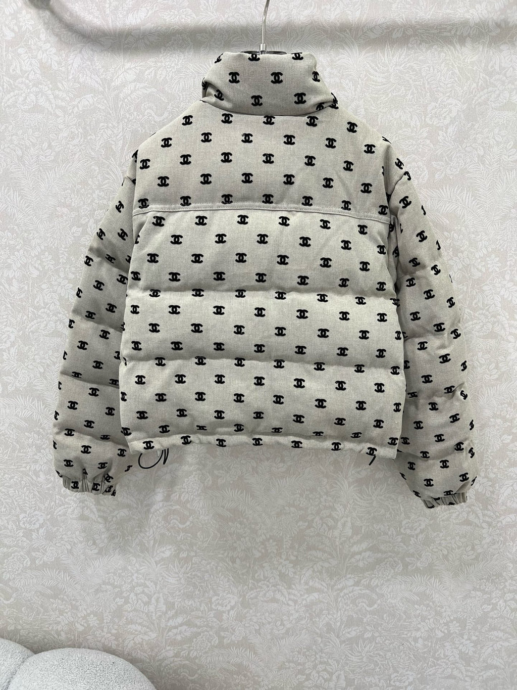 CHANEL 25S DOWN JACKET 311