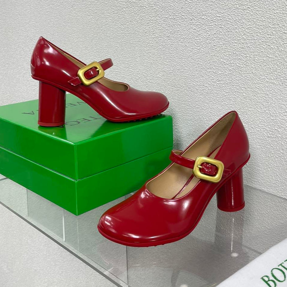 BOTTEGA VENETA ATOMIC MARY-JANE PUMP 9 CM IN RUBY RED CALFSKIN