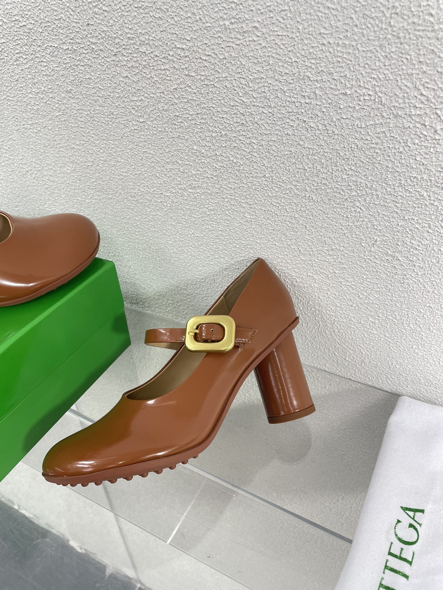 BOTTEGA VENETA ATOMIC MARY-JANE PUMP 9 CM IN BRONZE BROWN CALFSKIN