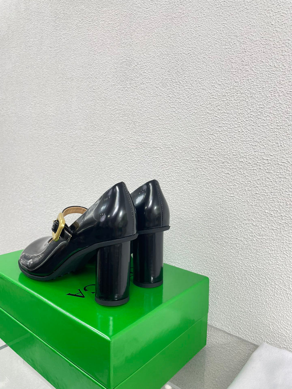 BOTTEGA VENETA ATOMIC MARY-JANE PUMP 9 CM IN BLACK CALFSKIN