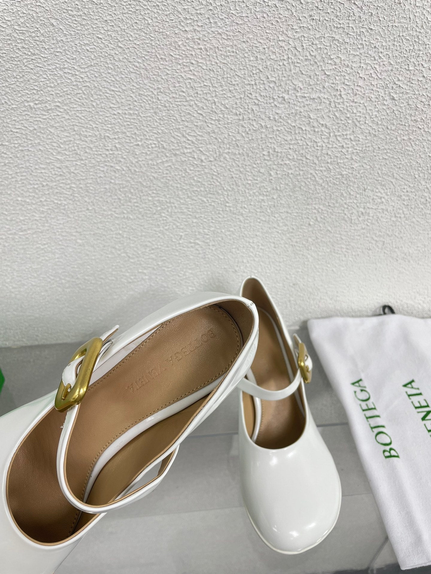 BOTTEGA VENETA ATOMIC MARY-JANE PUMP 9 CM IN WHITE CALFSKIN