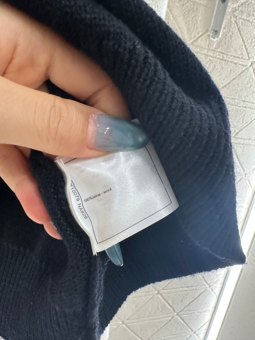 CHANEL 25S SWEATER 548