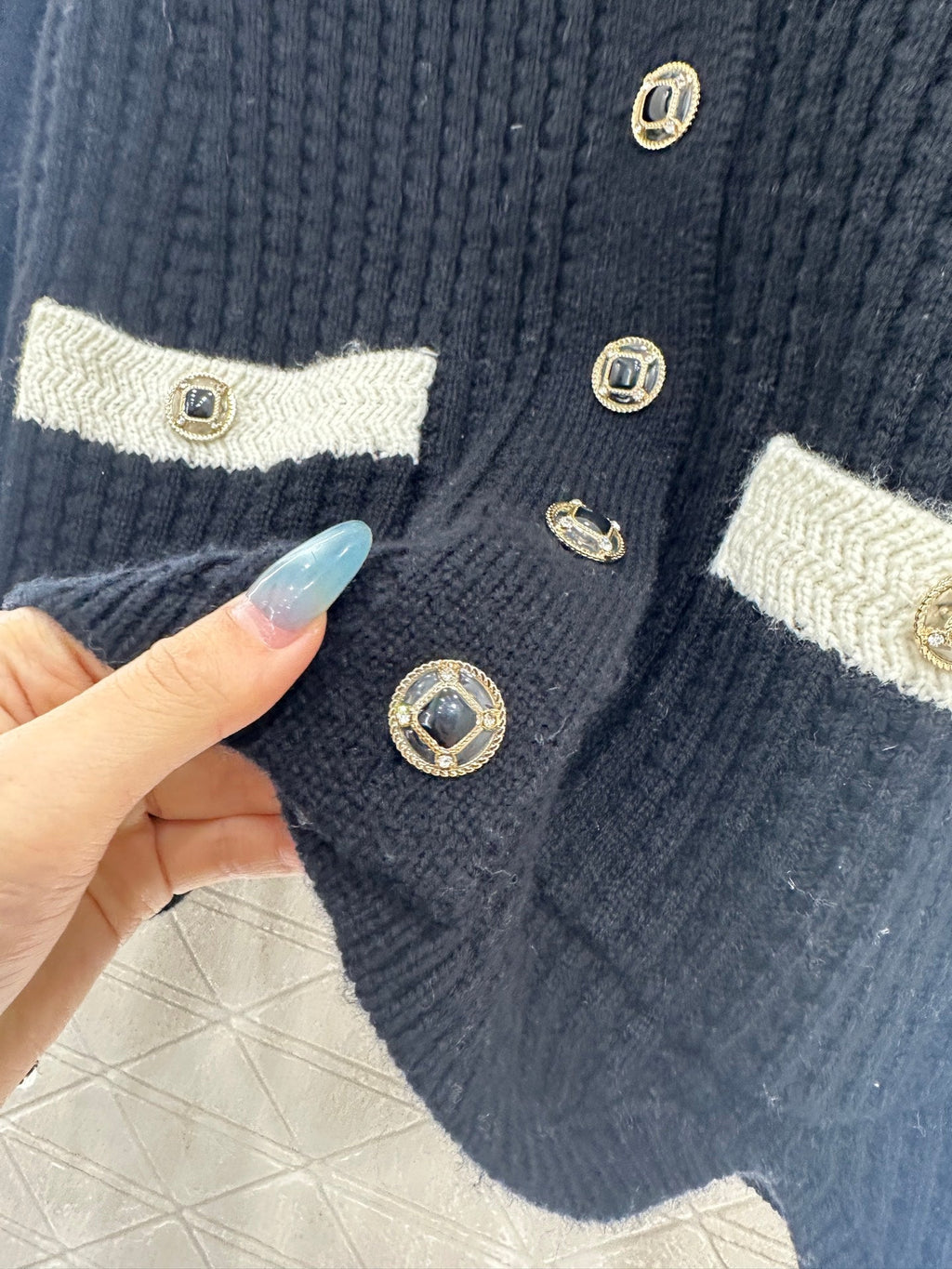 CHANEL 25S KNITTED CARDIGAN 645