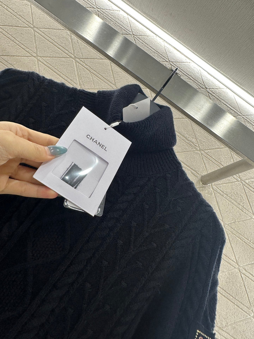 CHANEL 25S TURTLENECK SWEATER 456