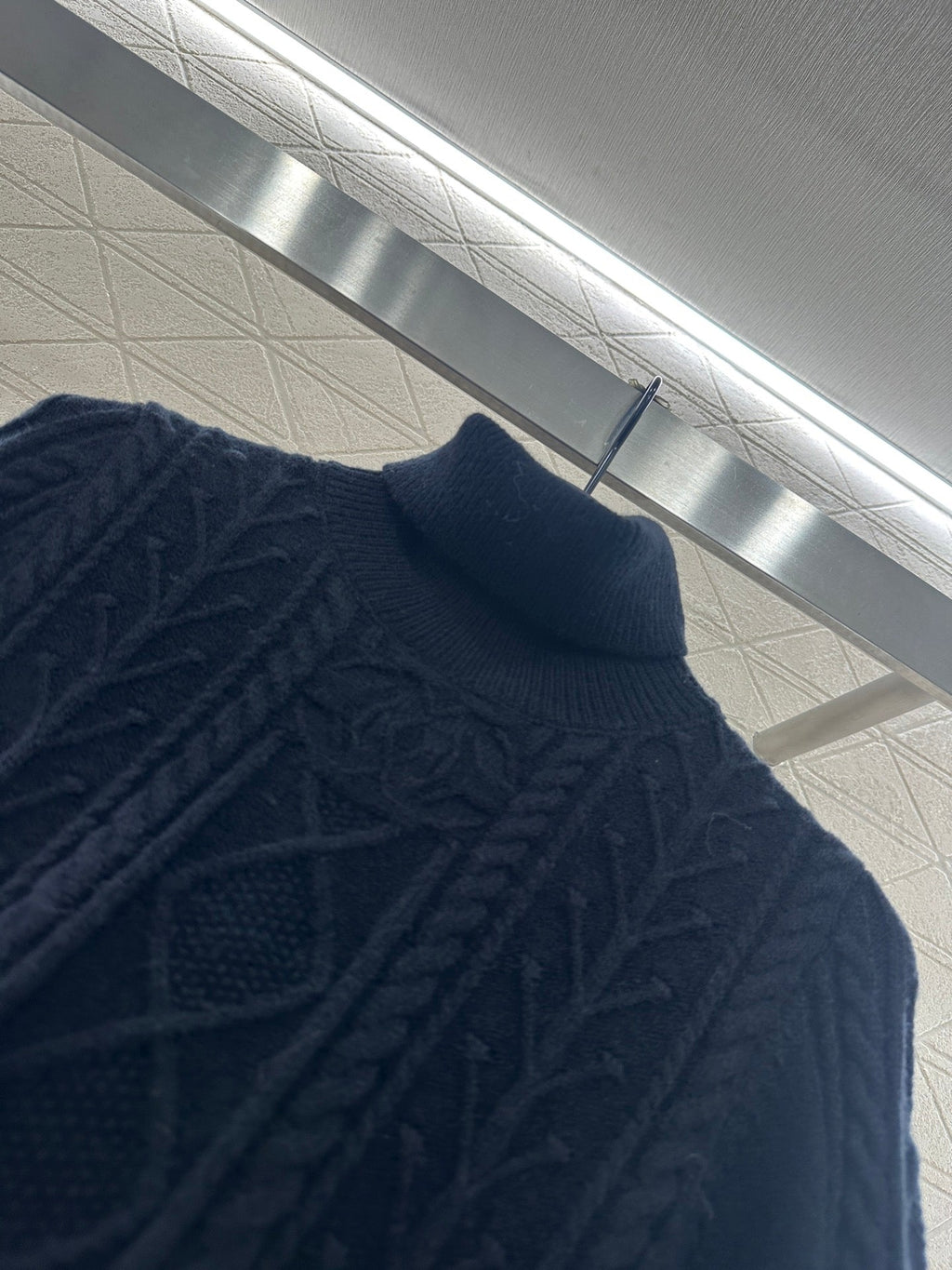CHANEL 25S TURTLENECK SWEATER 456