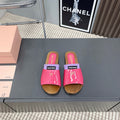 SLIPPERS IN PINK GLOSSY CALFSKIN WITH PURPLE HALF-FOOT SOCKS