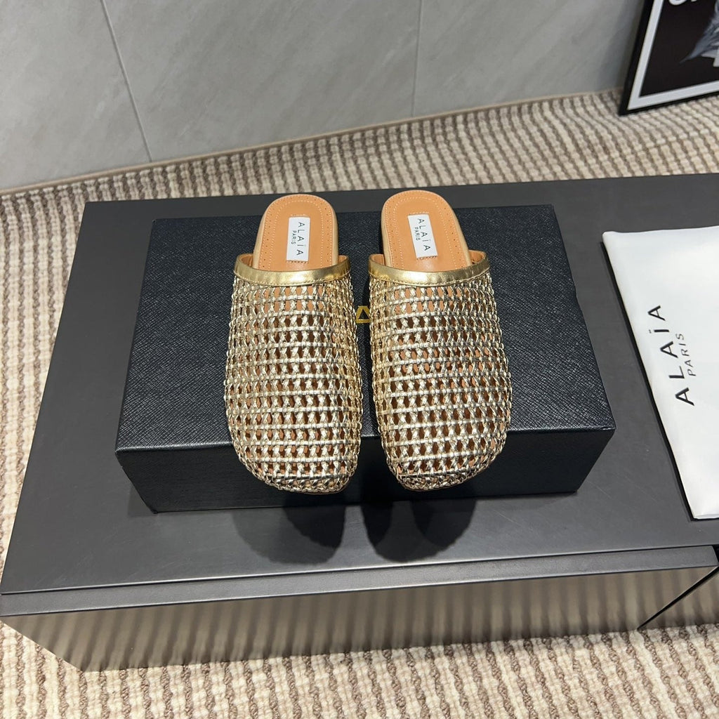 ALAIA WOVEN FLAT SHOES IN GOLD CALFSKIN STYLE 2