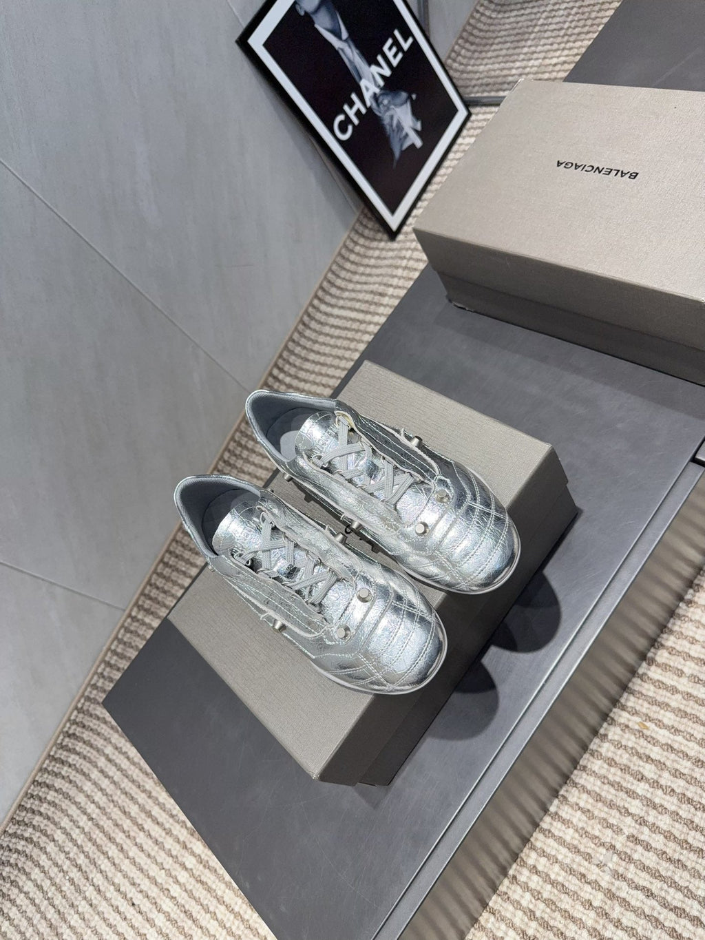 BALENCIAGA 25S SNEAKER IN SILVER CALFSKIN