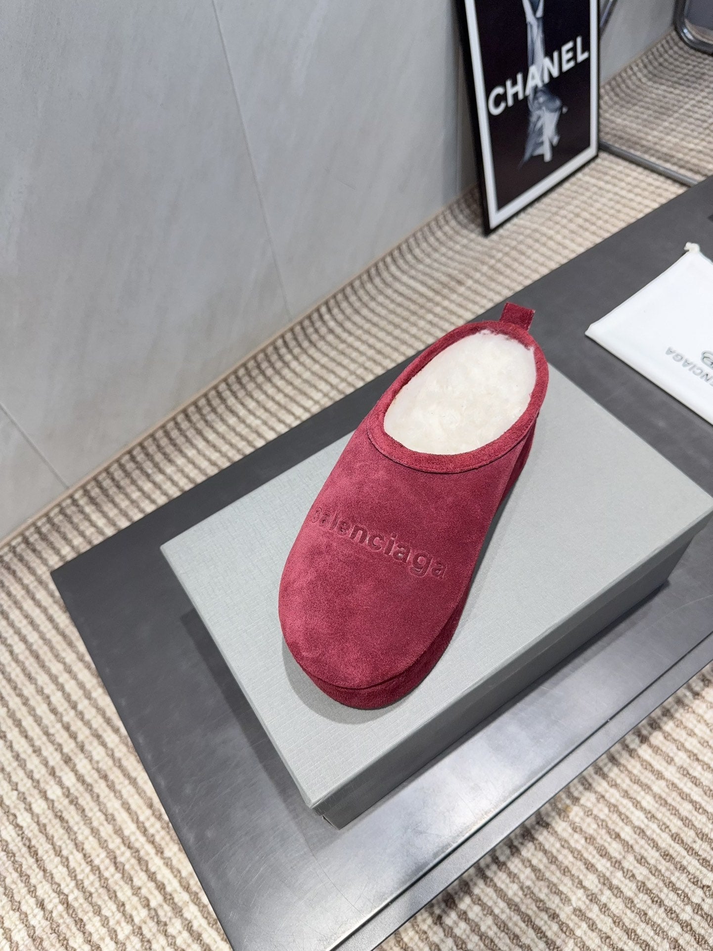 BALENCIAGA 25S AURALEE SLIP-ON 50 MM IN DEEP WINE RED SUEDE STYLE 2