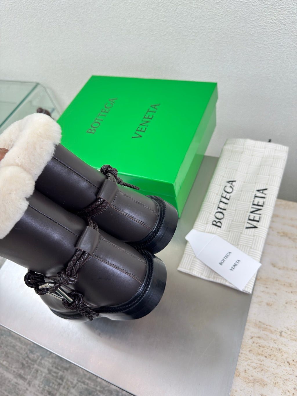 BOTTEGA VENETA 26S FUR-LINED BOOTS IN DARK BROWN CALFSKIN AND WHITE WOOL