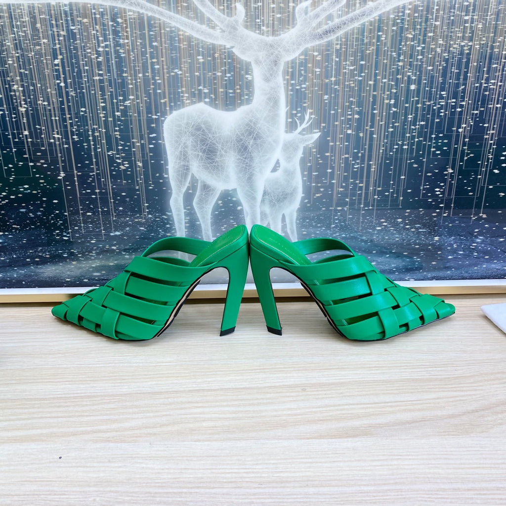 BOTTEGA VENETA ALFIE LEATHER HIGH MULES IN EMERALD GREEN CALFSKIN WITH WOVEN DESIGN