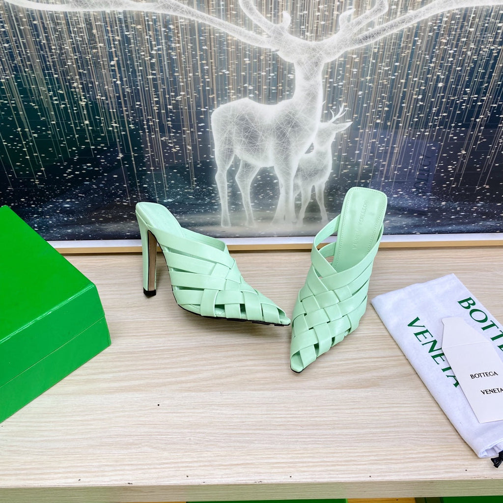 BOTTEGA VENETA ALFIE LEATHER HIGH MULES IN GREEN MINT CALFSKIN WITH WOVEN DESIGN