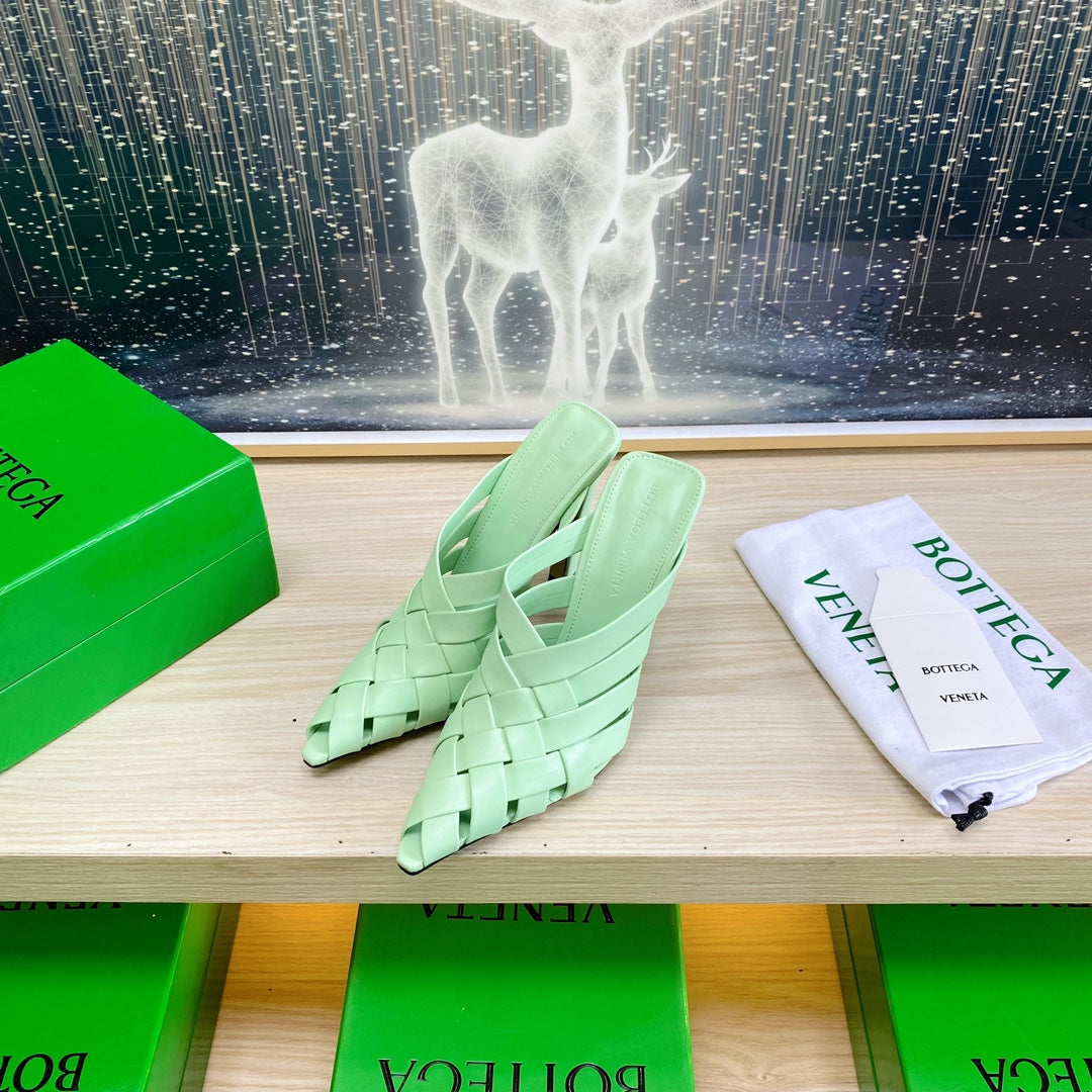 BOTTEGA VENETA ALFIE LEATHER HIGH MULES IN GREEN MINT CALFSKIN WITH WOVEN DESIGN