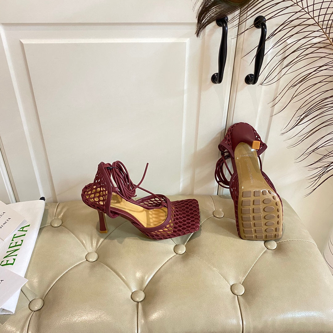 BOTTEGA VENETA STRETCH LACE-UP SANDAL IN WINE RED METALLIZED MESH AND LEATHER 9 CM