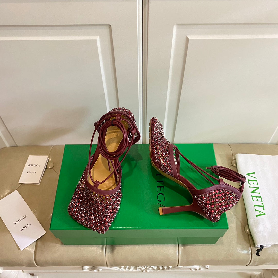 BOTTEGA VENETA LACE-UP SANDAL IN SANGRIA RED METALLIZED MESH AND LEATHER WITH RHINSTONES 9 CM