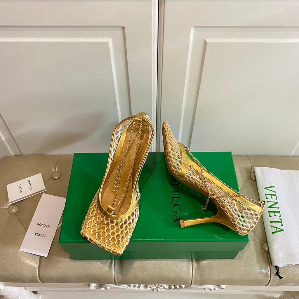 BOTTEGA VENETA STRETCH LACE-UP SANDAL IN GOLD METALLIZED MESH AND LEATHER 9 CM
