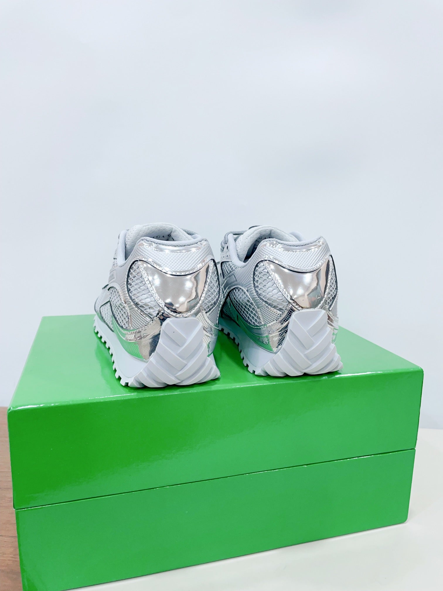BOTTEGA VENETA ORBIT SNEAKER IN SILVER TECHNICAL FABRIC AND METALLIC MESH